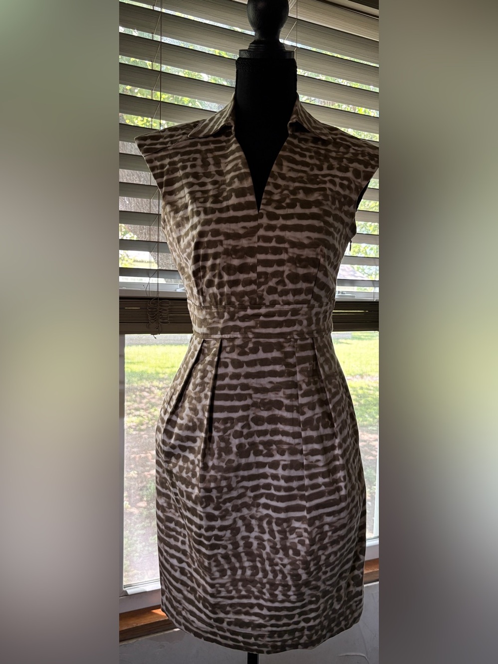 Calvin Klein Taupe and White Patterned Midi Dress